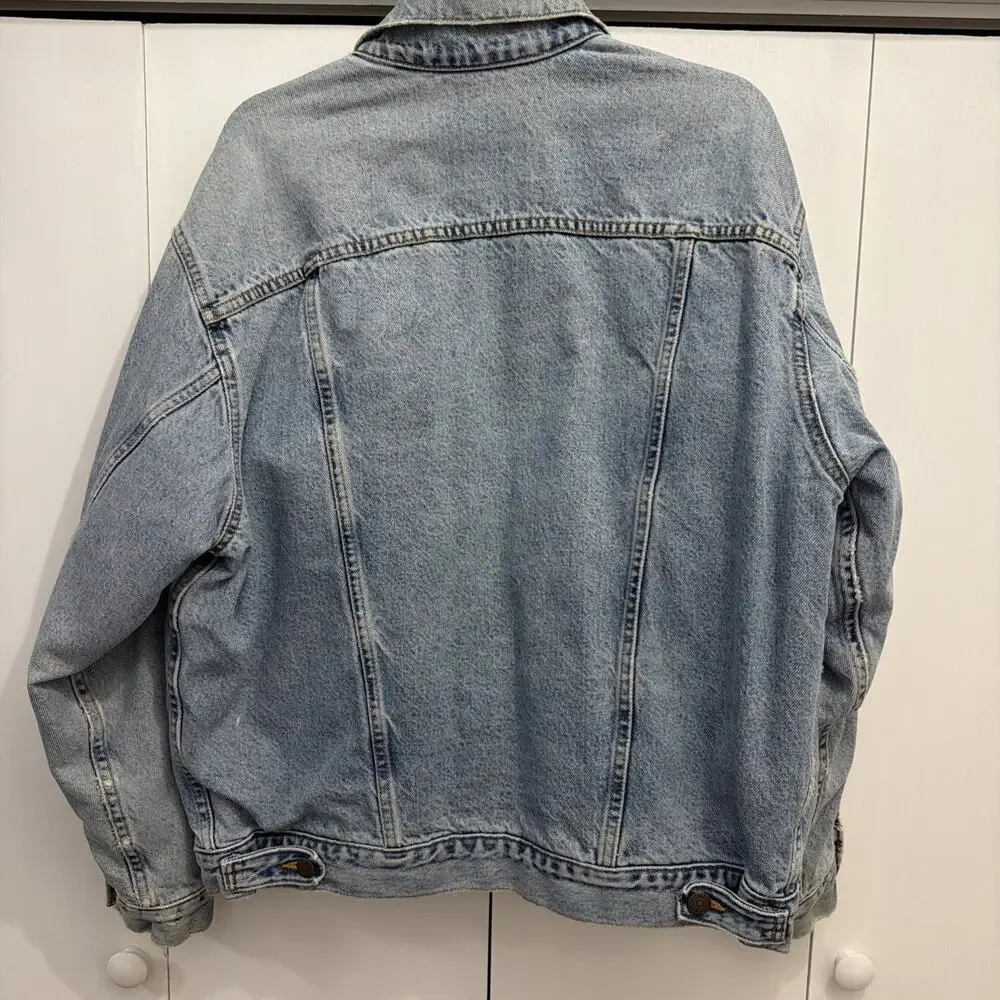VTG Levi’s 70614 Denim Trucker Jean Jacket, Red Plaid Lining,‎ Faded/Thrashed